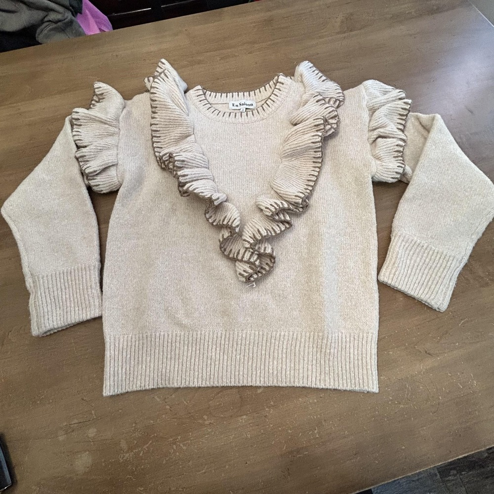En Saison Sweater Womens Small Ruffle Trim Knit Long Sleeve Crewneck Pullover